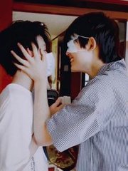 海角 爱新觉罗兄妹